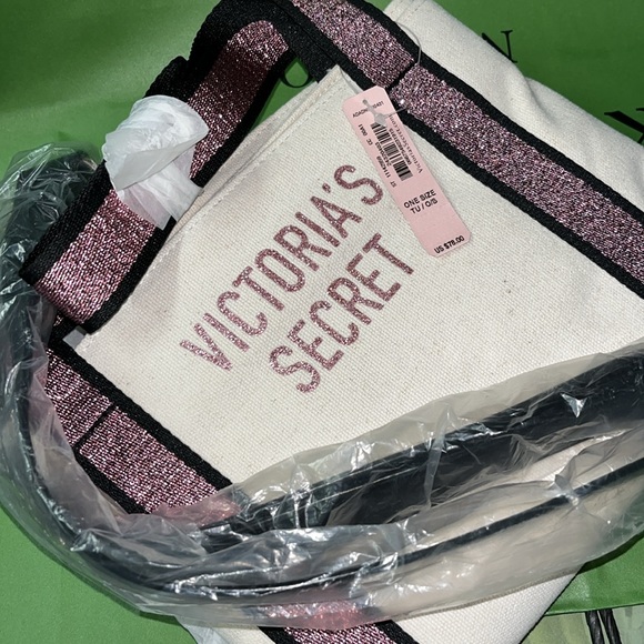 NEW Victoria's Secret Canvas Duffle Weekender Tote Bag pink glitter logo NWT - Picture 6 of 7